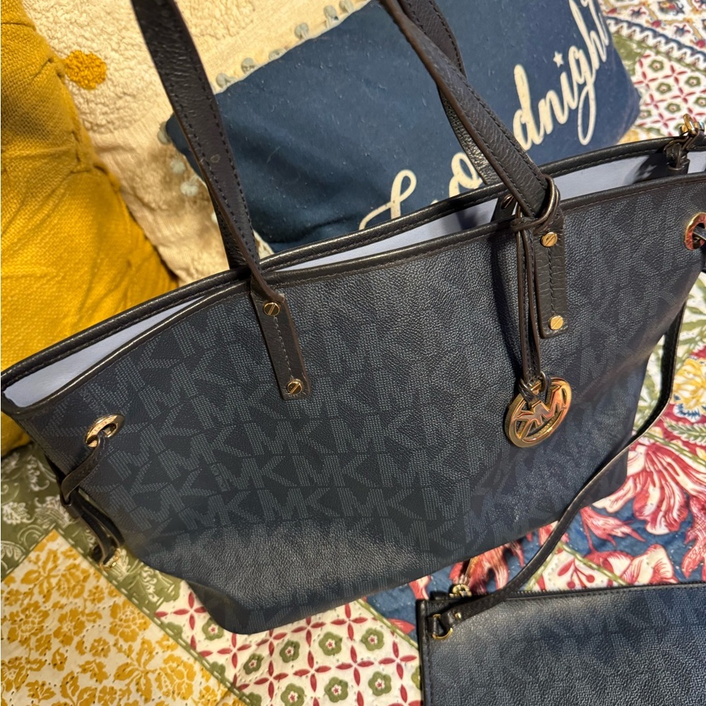 Michael Kors bag with wristlet